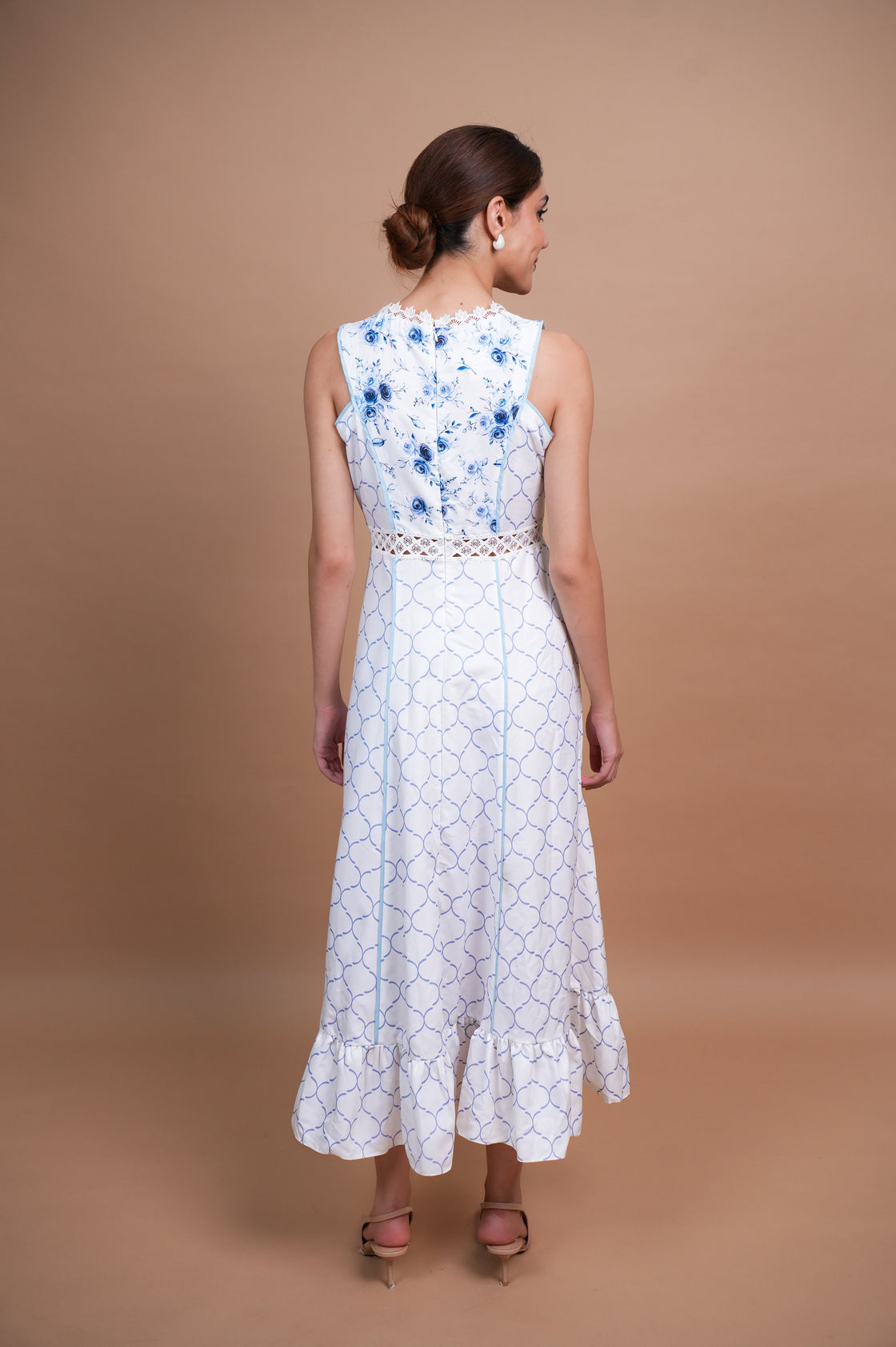 WHITE FLORAL COTTON ARINA MIDI DRESS Midi Dresses