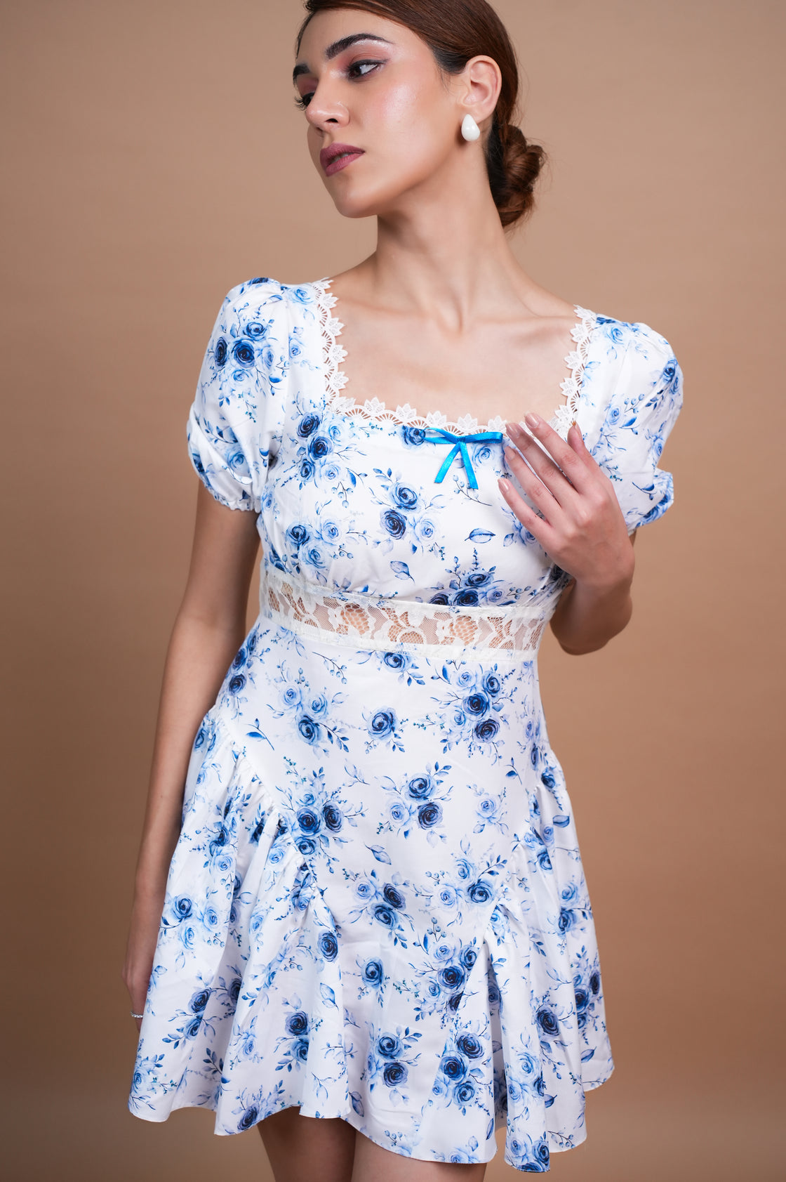 WHITE FLORAL ROSEBUD MINI DRESS FOR WOMEN Mini Dresses