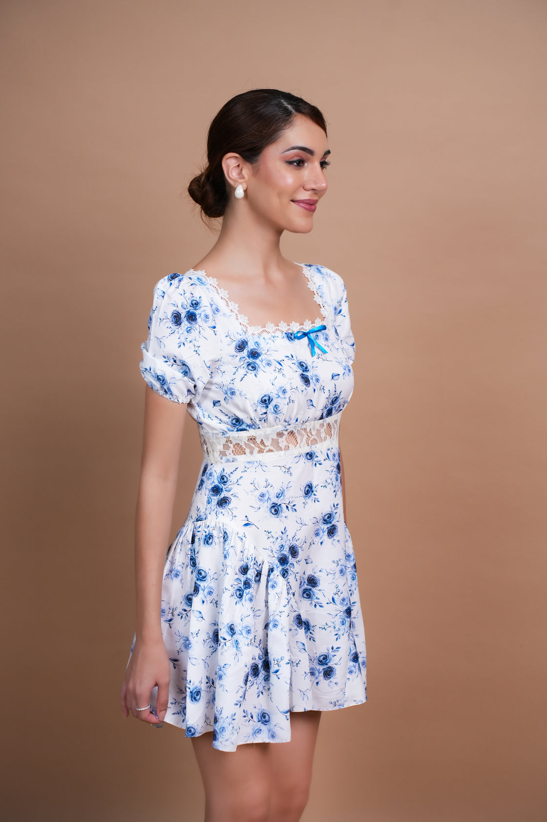 WHITE FLORAL ROSEBUD MINI DRESS FOR WOMEN Mini Dresses