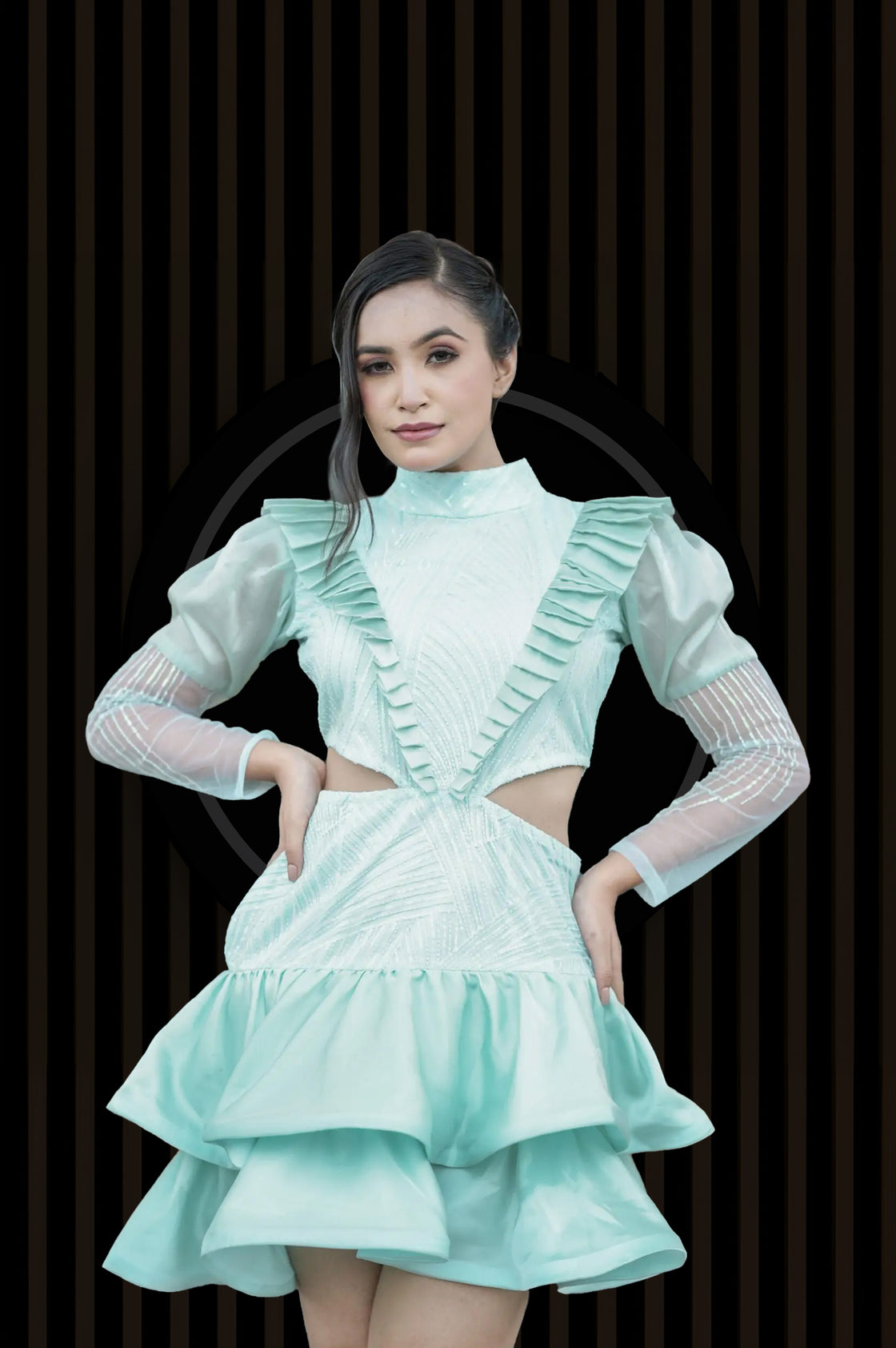 DAPHNE CUT OUT MINI