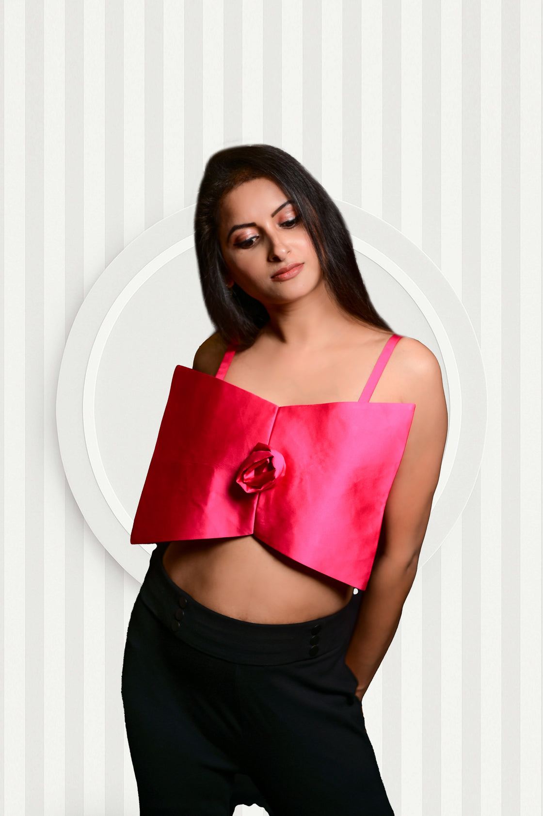 LILY CROP TOP
