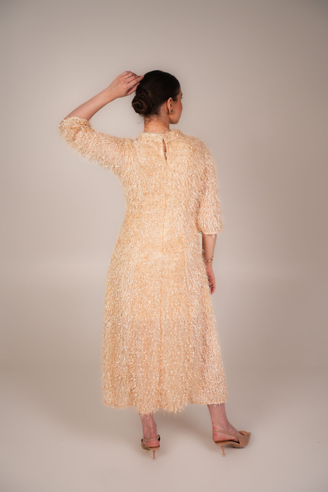 BEIGE COLLAR FEATHER MIDI DRESS