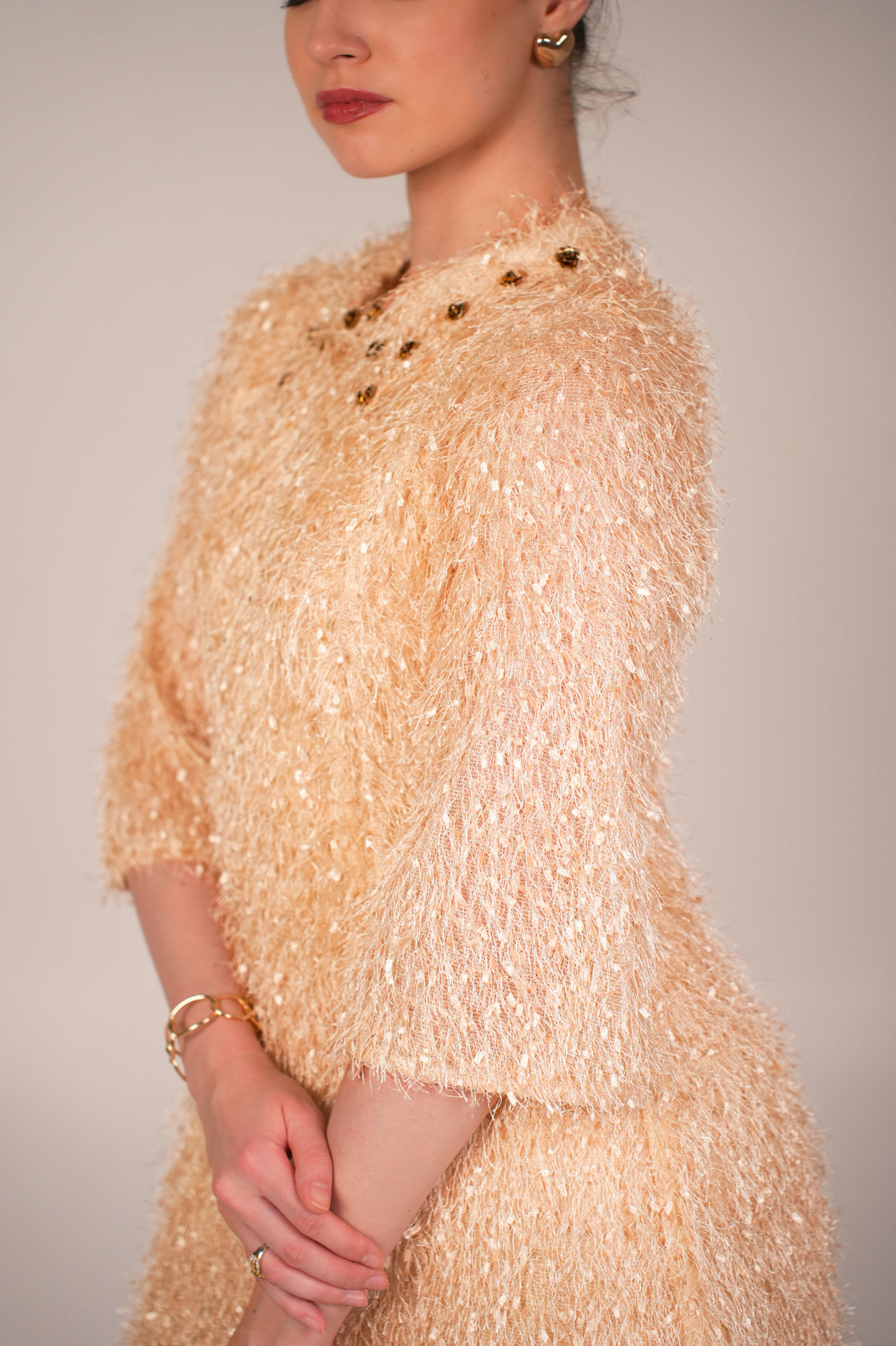 BEIGE COLLAR FEATHER MIDI DRESS