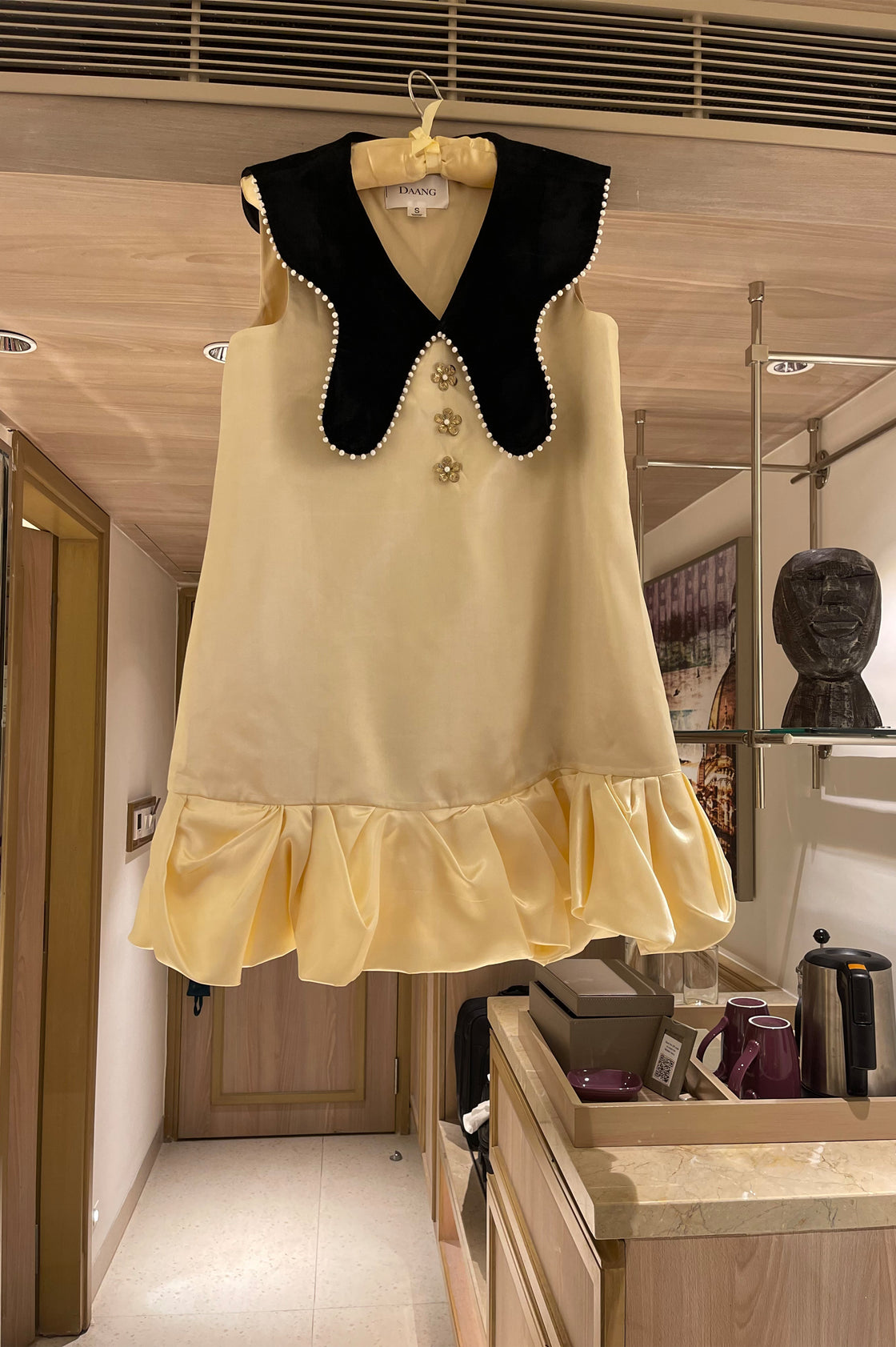 BEIGE NOIR DRESS
