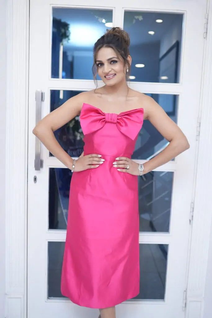 SUPRIYA NAGPAL IN KELLY DRESS