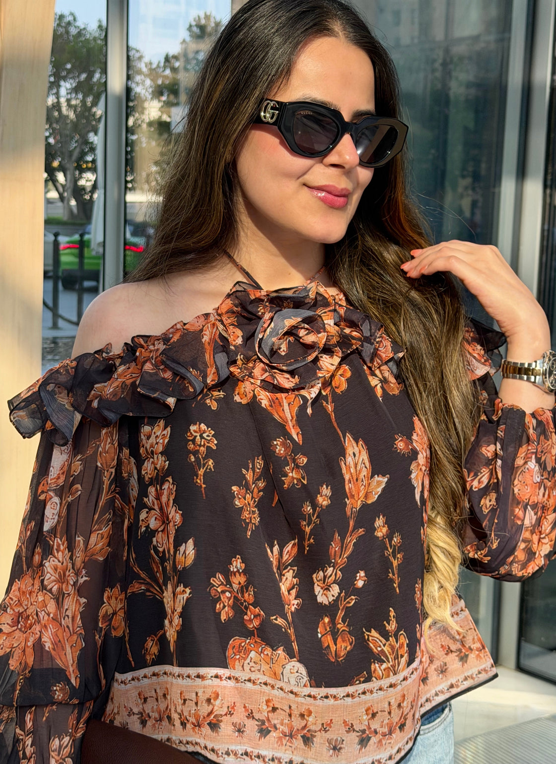 BLACK BLOSSOM TOP