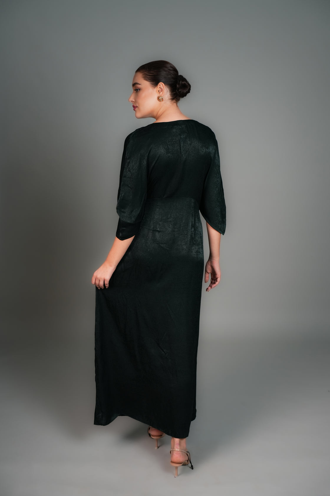 VERONIKA KAFTAN EMBROIDERED MIDI FOREST GREEN
